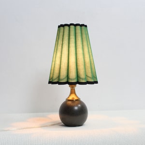 Handmade Green Scallop Fabric Table Lamp: Ceramic Base