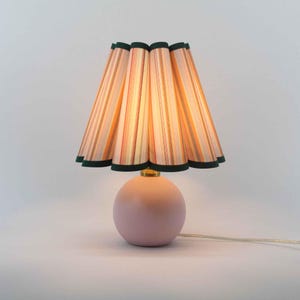 Handgjord Scallo Rosa Randig Tyglampa med Keramisk Fot-61#