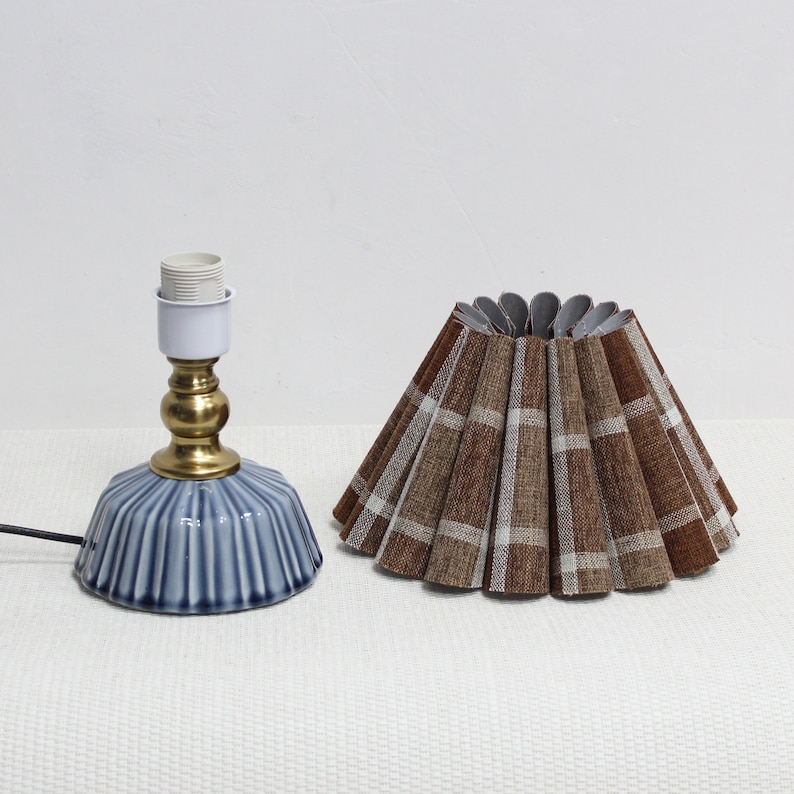 Duzy handmade brown plaid and acrylic with ceramic lamp for home decor-87, 110-240V/50-60Hz, Using Worldwide image 6