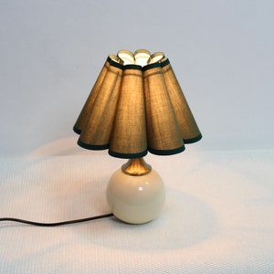 Duzy handmade scallop shape moss green fabric and ceramic base table lamp-50, 110-240V/50-60Hz image 10