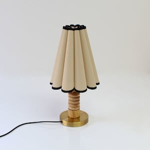 Duzy handmade khaki with black trim ins high quality fabric and acrylic table lamp design for home furnishing ,110-240V/50-60Hz