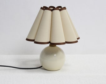 Duzy handmade khaki with brown trim fabric and acrylic pleated cute little lamp for home decor -9 #, 110-240V/50-60Hz, Using Worldwide