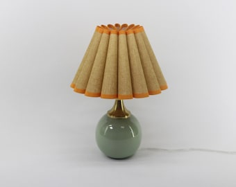 Handgemachte Bogenmuschel dunkel khaki Stoff Natur inspirierte Lampe-57#