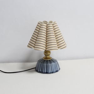 Duzy handmade yellow stripes fabric decoration creative table lamp-90#, 110-240V/50-60Hz, Using Worldwide