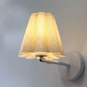 Duzy handmade light burlap and acrylic scallop shape wall lamp-5#,The lamp arm can be retracted and the lamp holder can be rotated