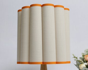 Pantalla de lámpara cilíndrica hecha a mano en tela color caqui con ribete naranja - 75#