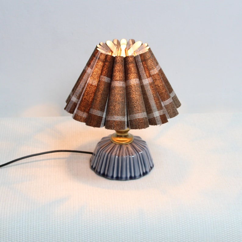 Duzy handmade brown plaid and acrylic with ceramic lamp for home decor-87, 110-240V/50-60Hz, Using Worldwide image 10