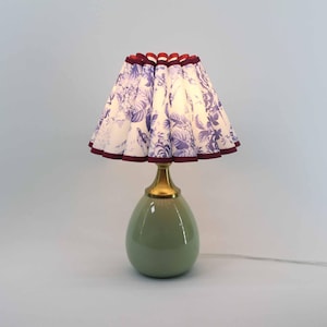 Handgemachte Stoff Tischlampe mit blauem Muster: Keramikfuß für Wohnkultur - 143#