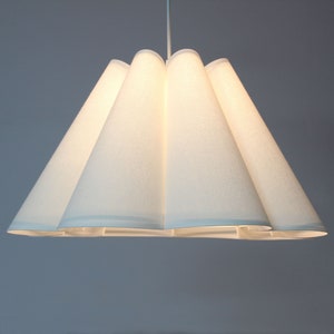 Duzy new handmade white burlap fabric and acrylic petal pendant lighting for home decor ,custom made，110-240V/50-60Hz