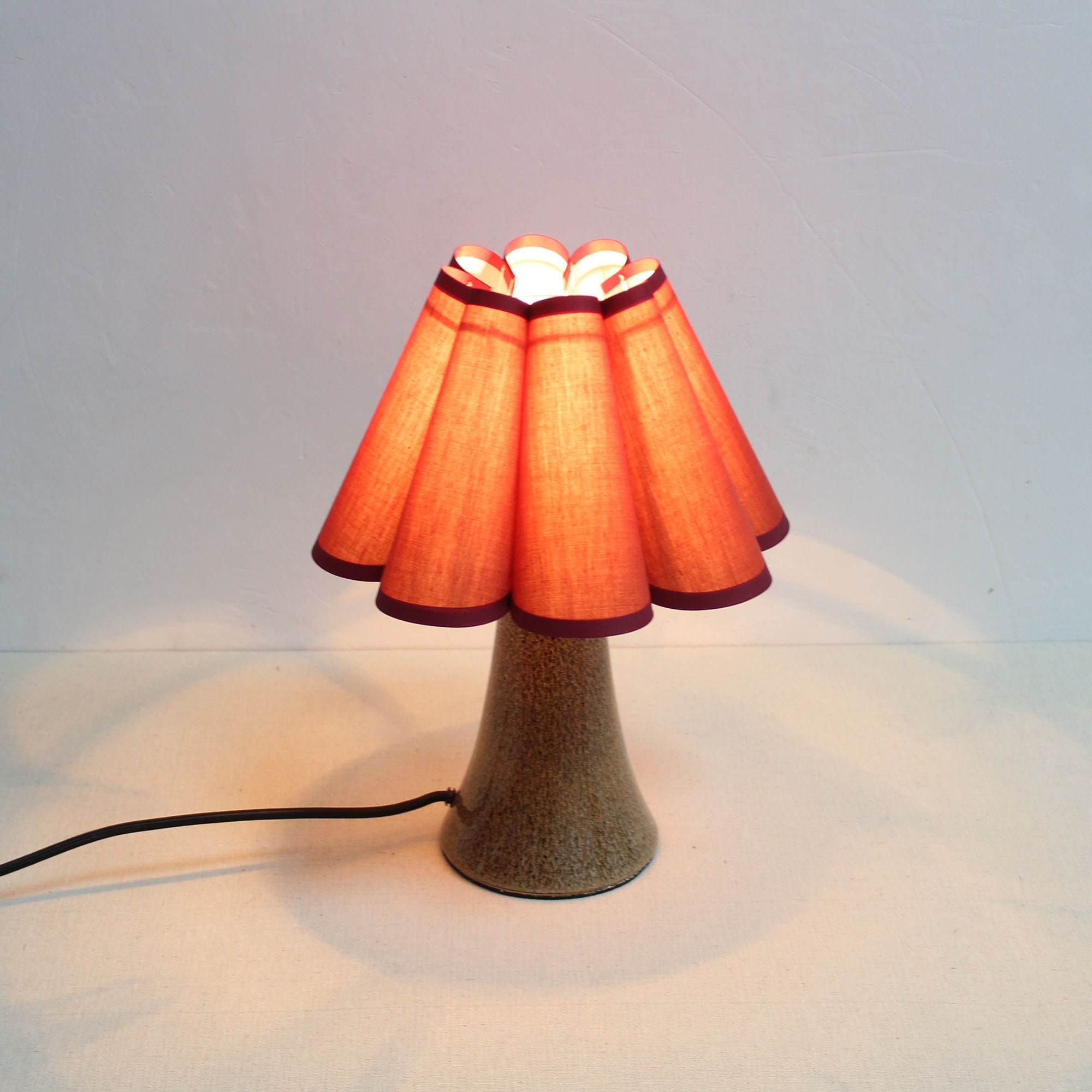 Duzy Handmade Brown Sorrel Fabric and Ceramic Lamp for Home