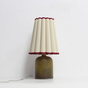Lámpara de tela caqui y ribete burdeos hecha a mano de Duzy para decoración del hogar, n.° 9, 110-240 V/50-60 Hz