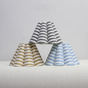 Duzy handmade stripe fabric and acrylic pleated lampshade, custom made，110-240V/50-60Hz,