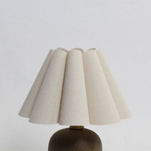 Duzy diy handmade light burlap fabric and acrylic skirt shape table lampshade for home furnishing 5#,custom made,110-240V / 50-60Hz