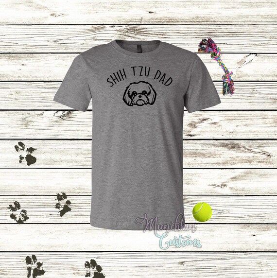 outfits with gray shorts