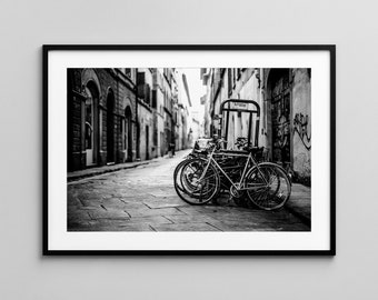 Multibiked / Florencia - Italia / Fotografía de la calle / Impresión de bellas artes / Decoración de la pared / Negro y blanco