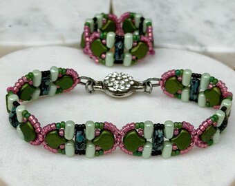 Emerald Enchantment Jewelry Set – Beaded Bracelet & Ring
