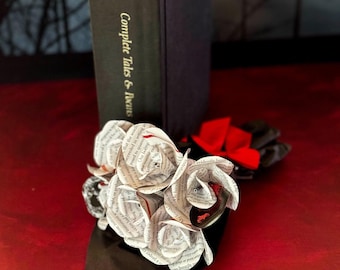 Edgar Allan Poe Mini Rose Bouquet – Gothic Literary Valentine Gift