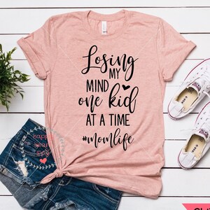 Perdre mon esprit un enfant à un temps SVG, SVG Momlife, maman SVG, DXF et png Téléchargement instantané, maman drôle citation SVG, SVG de fête des mères, maman citation