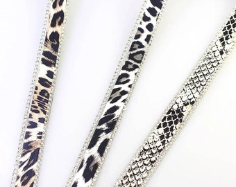 Hot fix Stampa leopardata Pelle di serpente STRASS motivo a stampa animale bordo bordatura argentata Fascia scintillante Applique termoadesiva Abbellimento