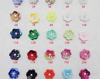 FIORI DI PAILLETTES Cucito 20-400 pezzi 2 CM piccoli fiori da cucire su applicazioni decorative per costumi da ballo, abiti, indumenti, lavori a maglia, abbellimenti artigianali