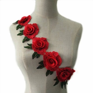 BLOEM Bloemen TRIM Rose geborduurd kant rood roze lint mooie Sash APPLIQUE Naai naaien dans kostuum jurk haar decoratie versiering