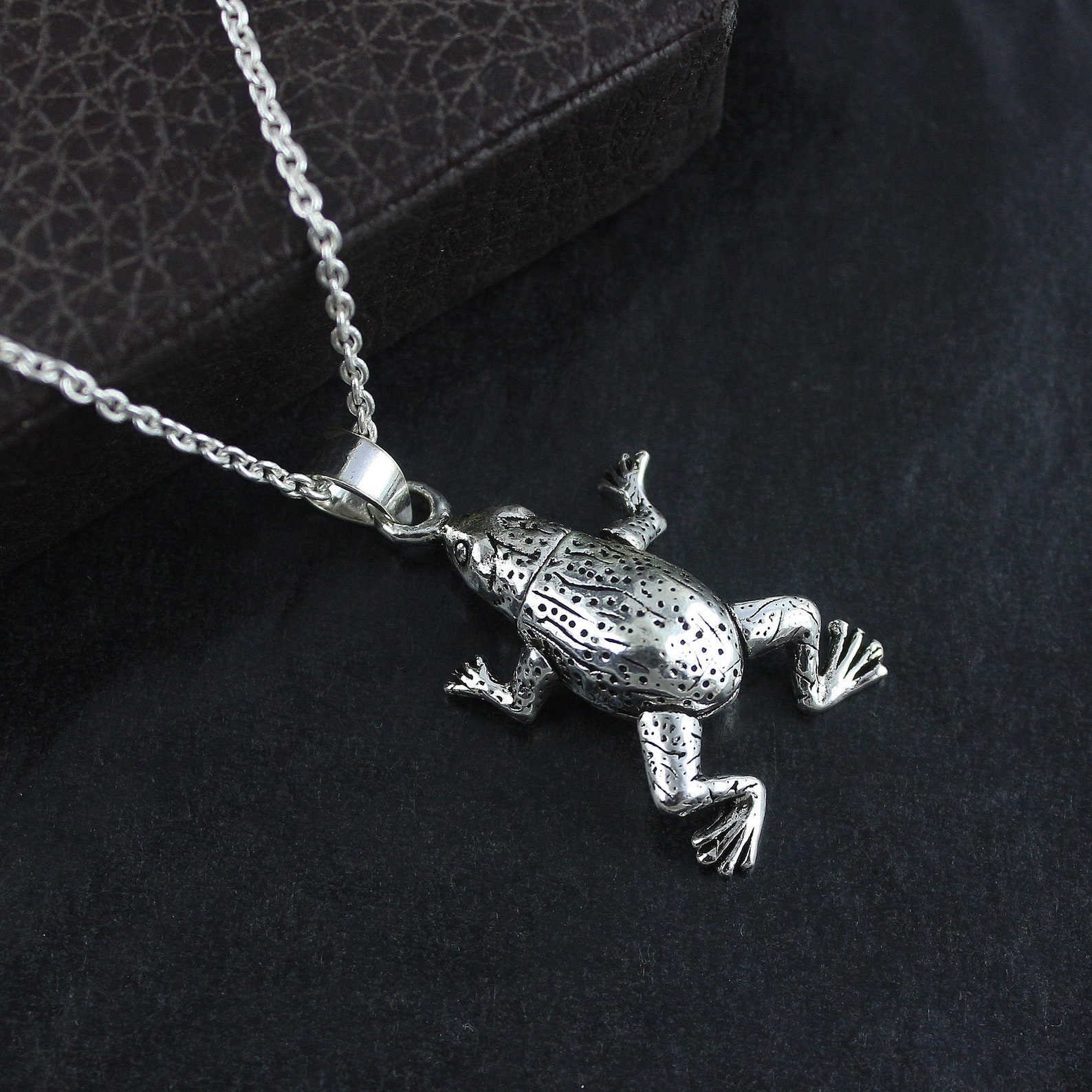 925 Solid Silver Frog Pendant Animal Jewellery Etsy