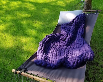 Couverture en grosse maille violette, jeté en maille super épaisse violet, couverture en tricot géante Couverture en laine mérinos blanche, couverture violette