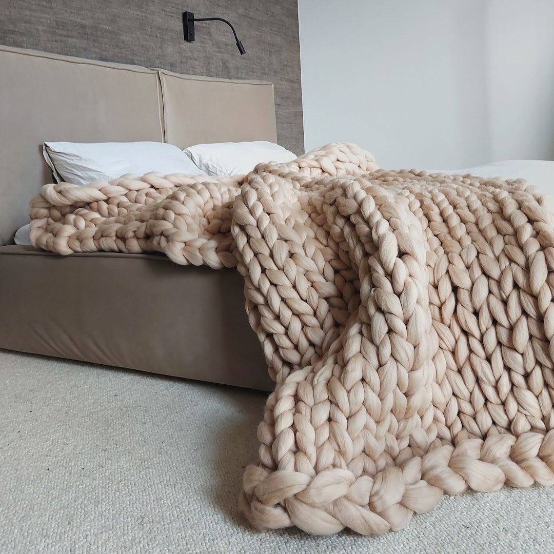 Beige Chunky Knit Blanket Beige Chunky Knit Throw Giant Knit