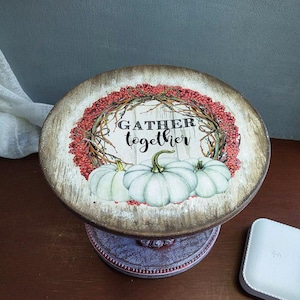 Small Red Cake Stand Round Wooden Cake Stand Decor Decorative Rustic Cake Stand New Home Gift Mother&#39;s Day Gift.