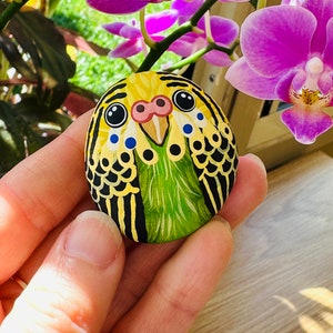 Hand painted rock magnet Green budgie image 1