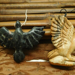 Carving Bird Gemstone. Natural Gemstone Necklace. Natural Animal Carving. Carved Eagle Pendant. Carving Bird. Cord Necklace (C1189)