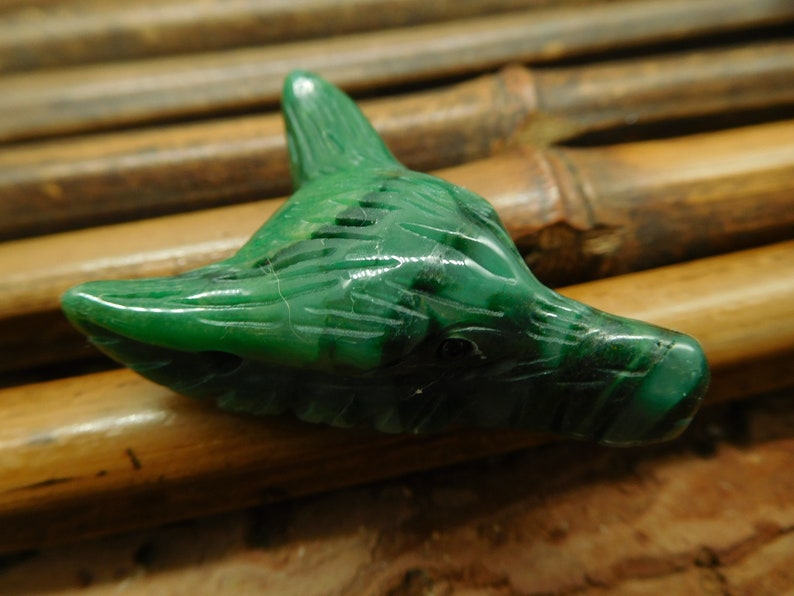 Animal Carving. Carved Wolf Pendant B4457 Wolf Jewelry For Men New Year Sale Wolf Lover African Jade Wolf Head Green Crystal Bead