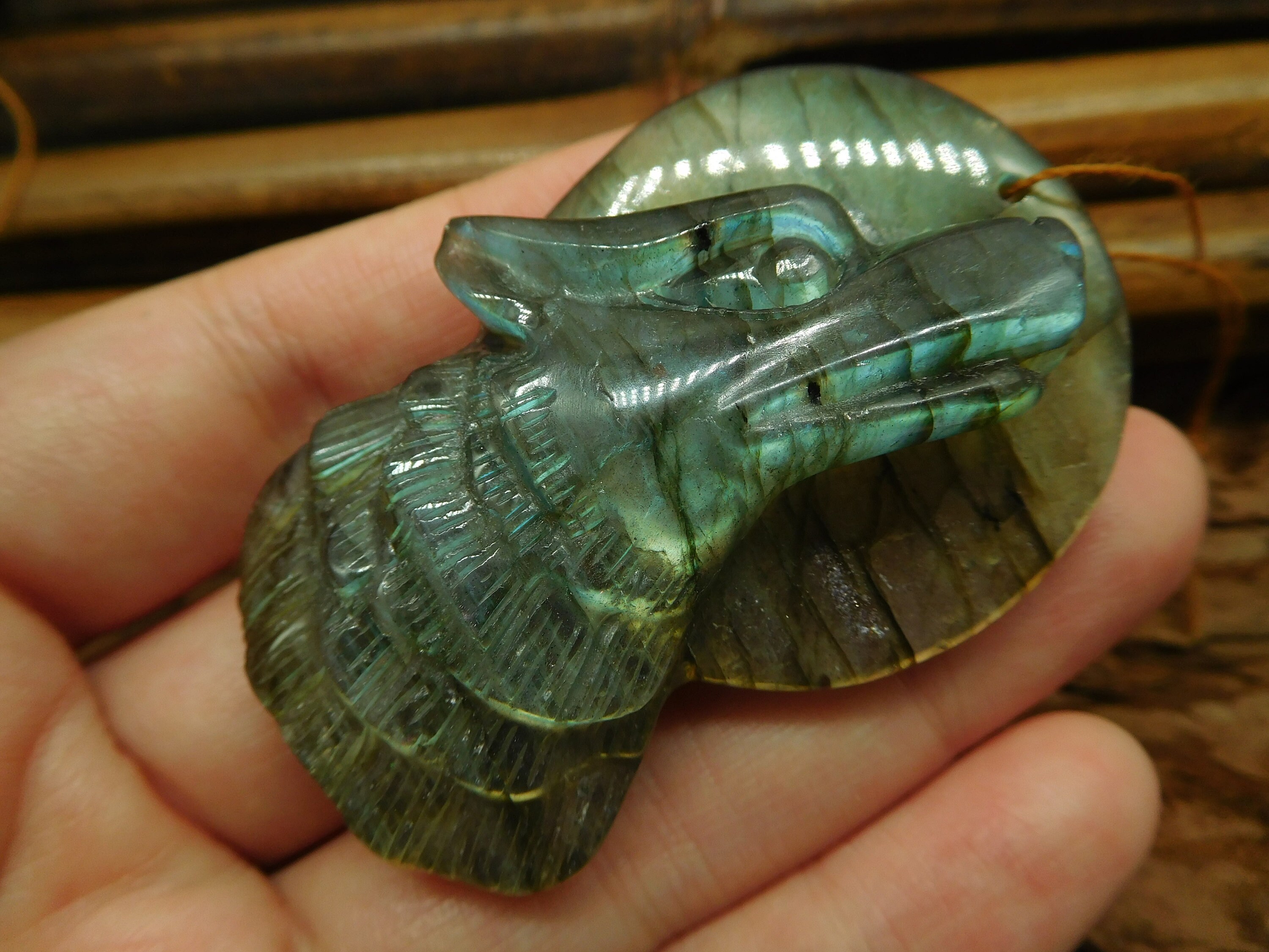 Carving Labradorite Wolf. Moon and the Wolf. Green Spiritual - Etsy