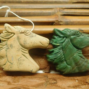 Chou Hua Jasper Carved Horse Head Pendant. Brown Pendant Beads Making. Gift for Workers. Anniversary Gift Ideas for Girlfriend (B2311)