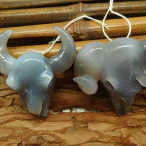 Geode Agate Buffalo Handmade Pendant. Natural Animal Bead Carving Pendant Gift for Him. Premium Carving Animal Gemstone Jewelry (B4783)