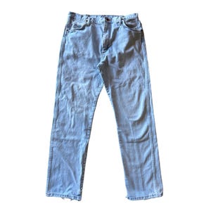 Vintage Wrangler USA Made 36x34 Tagged Light Wash Denim Blue Jeans imagem 2