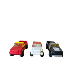 Vintage ‘78 Tonka USA Made 3-3/4” Steel Plastic 4X4 Pickup Toy Trucks Set of 3