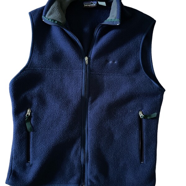 Price Reduced! True Vintage Patagonia Synchilla Embroidered Blue Medium Full Zip Fleece Vest with Gray Collar Made in the USA