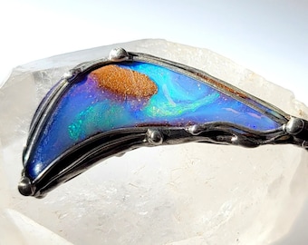 Mysterious opal pendant - Australia - "boomerang" - Aborigines - great color - UNIQUE! For men and women!