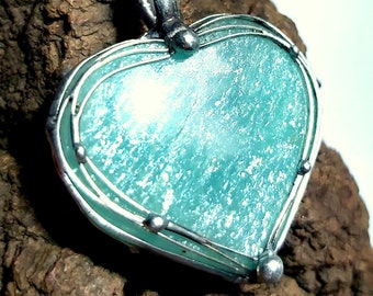 Fantastic shimmering AMAZONIT - HEART, pendant - very classy - UNIKAT!