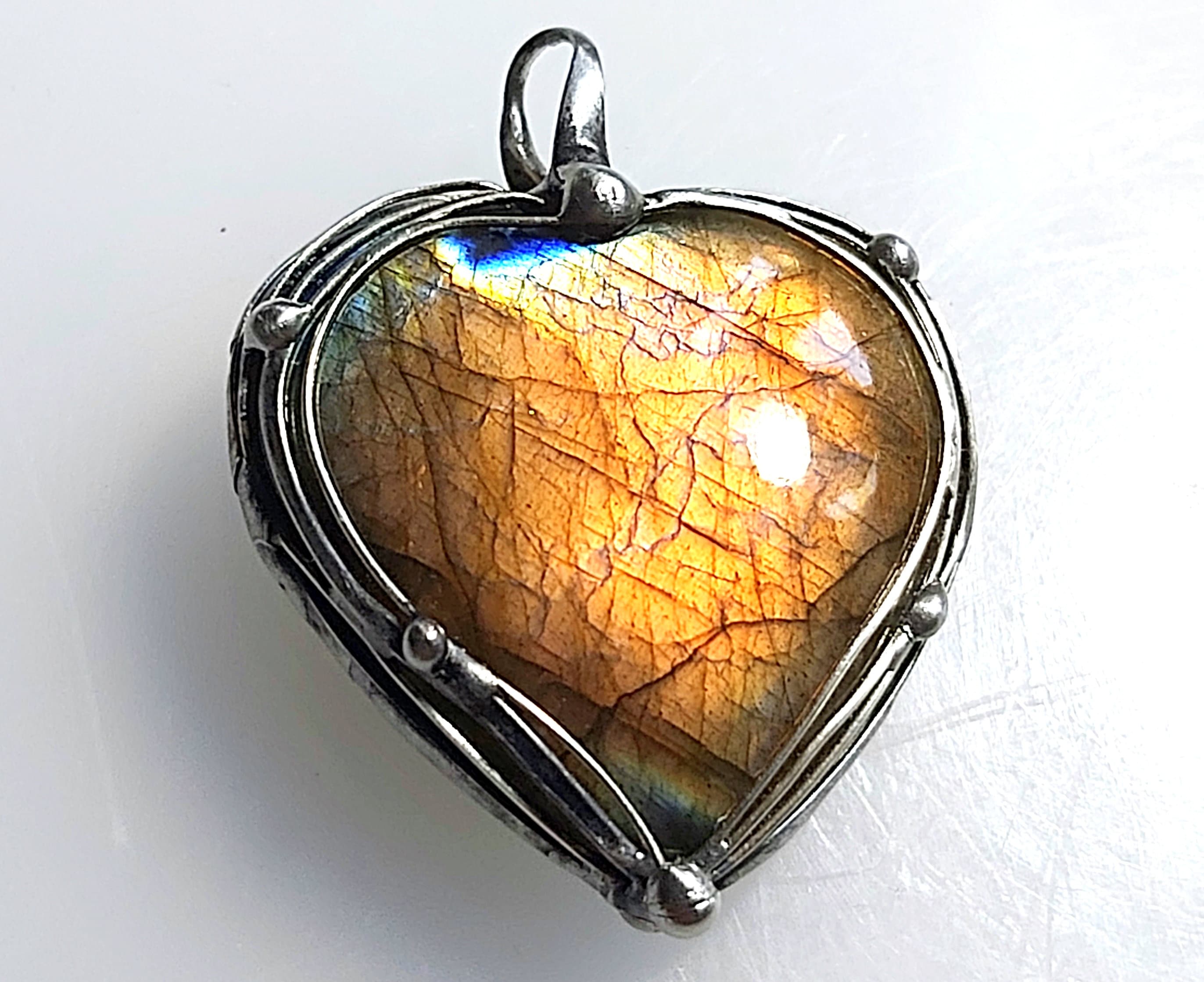 PURE MYSTICISM! Large LABRADORITE Heart Pendant – Unique Piece