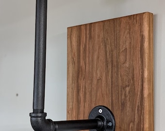 Wall-Mounted Helmet & Gear Holder – Custom Engraved Wood Backing