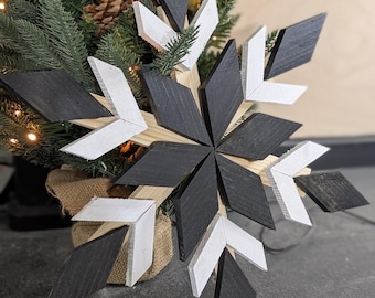 Snowflake Mosaic Decoration – Wood Rustic Winter Wall Art