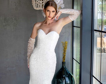 Individual size Trumpet/Mermaid silhouette Victory wedding dress. Two in one style by DevotionDresses