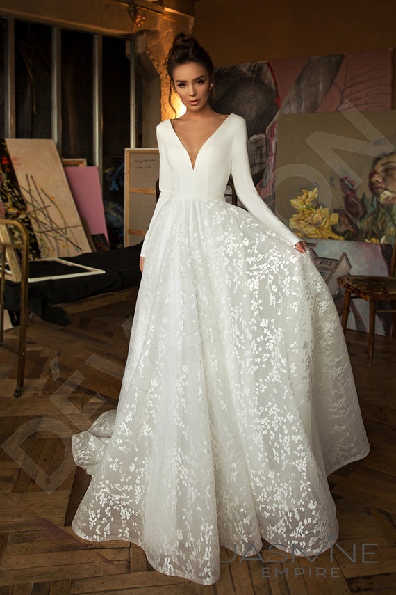 Freesia A-line Wedding Dress by Justin Alexander - WeddingWire.com