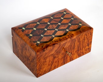 Moroccan Handcrafted Thuya Burl Wood Jewelry Keepsake Box with Mother Of Pearl and Cedar Wood Inlays