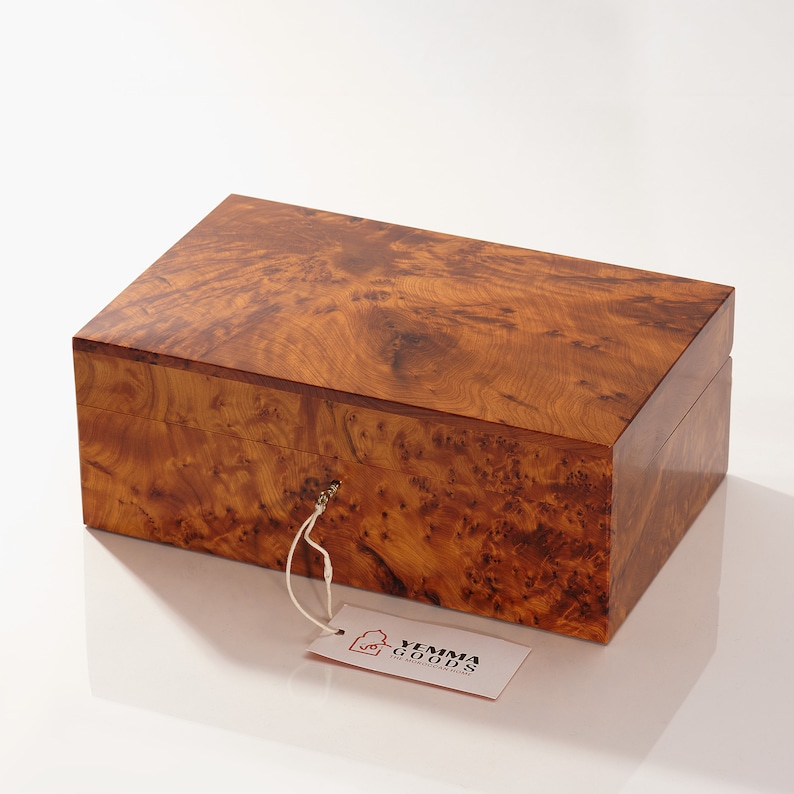 closed thuja wooden jewelry box - moroccan handcrafted wood keepsakes box perfect for birthday gift