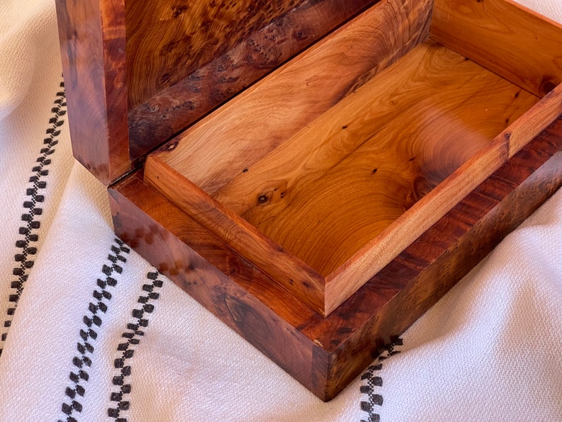 Open Thuya Wood Burl Box with Lock - Handcrafted Jewelry Keepsake Chest