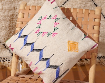 Handmade Kilim Couch Pillows, Abstract Symbols Handmade Wool Cuchions, Moroccan Berber UNSTUFFED Pillows