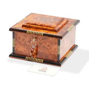 Boîte à bijoux fabriquée à la main en loupe de bois de thuya avec plateau et miroir, boîte souvenir marocaine verrouillable faite main pour l&#39;organisation de bijoux et de souvenirs